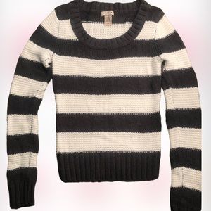 Arizona Super Cute METALLIC Dark Gray & Off White Stripe Sweater SZ L